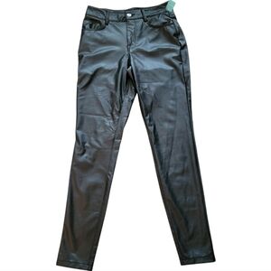 Maurices Black Faux Leather Pants Size 6 Regular NWOT
